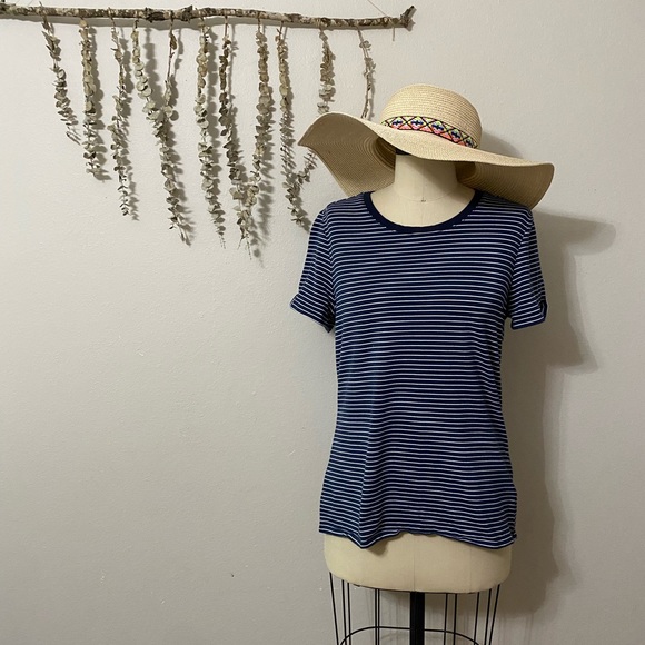 5 pack bundle basic tees - Picture 8 of 16